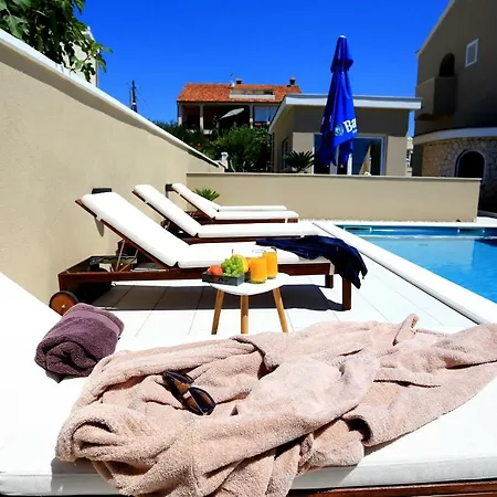 Lotos Apartman Zadar