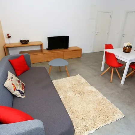 Apartment Lotos *
