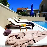 Lotos Apartment Zadar