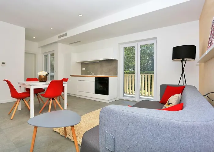 Lotos Apartman Zára